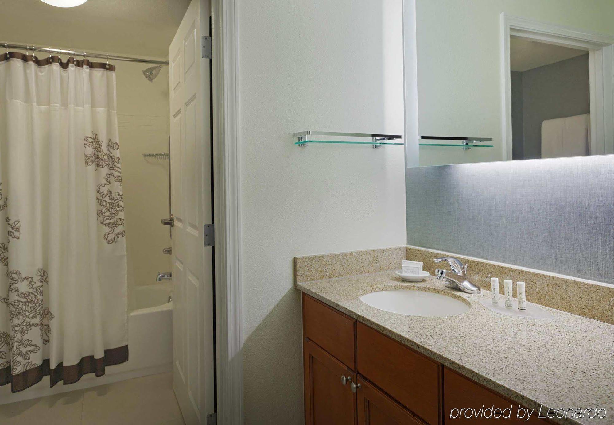 Residence Inn Houston By The Galleria Exterior foto